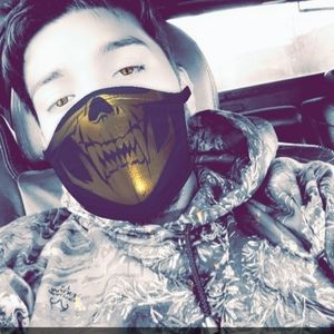 Meet your Posher, Roberto